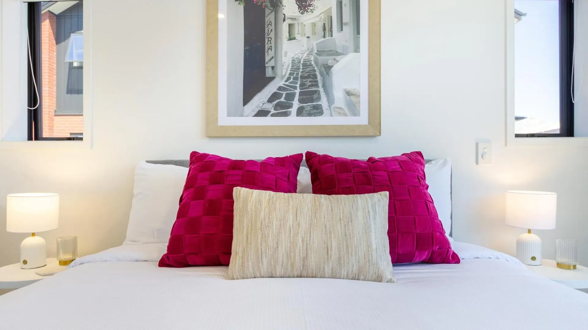 Apartment Central Chch Greek Island Vibe 2Bed Townhouse Christchurch